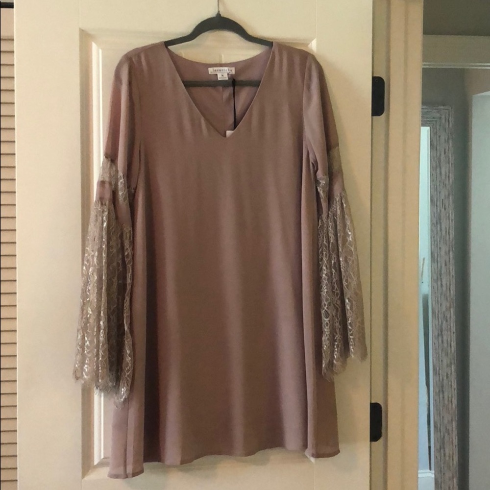 New with tags - Taupe flirty dress